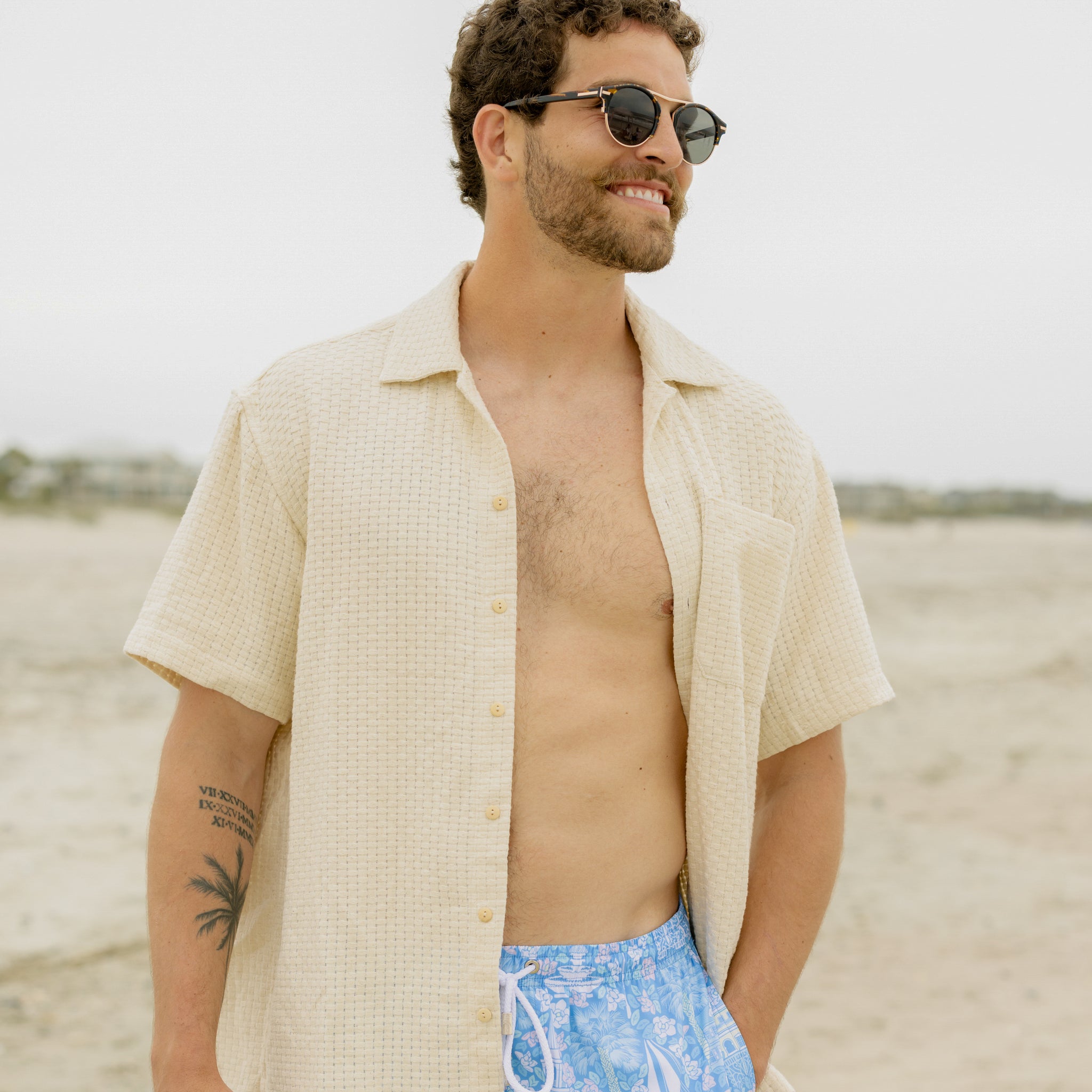 Men's Beige Short Sleeve Linen Blend Shirt | The Taste Maker | Kenny Flowers