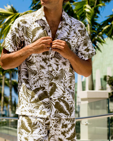 The 10 Best Linen Shirts for Summer - The Modest Man